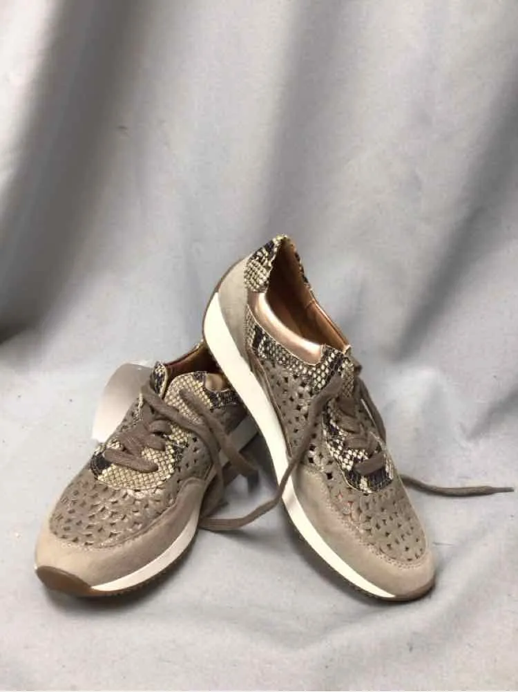 ARA SIZE 5 1/2 Ladies SHOES