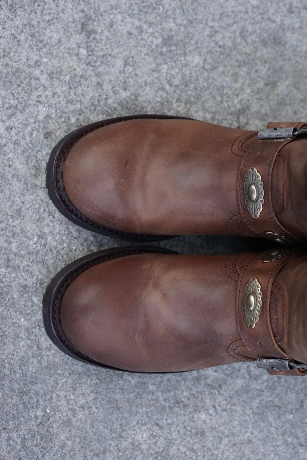 Biker boots short concho's - brown