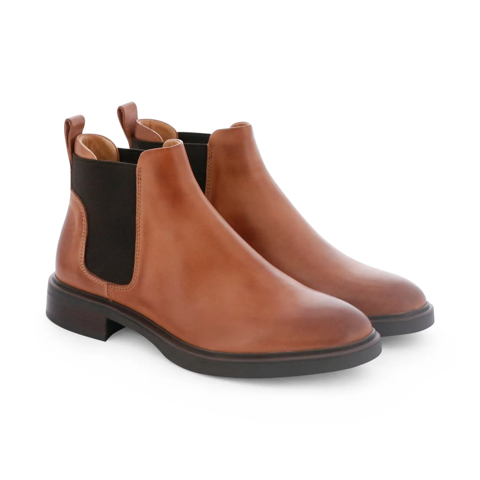 BLAIZ LEATHER LOW CUT CHELSEA BOOTS