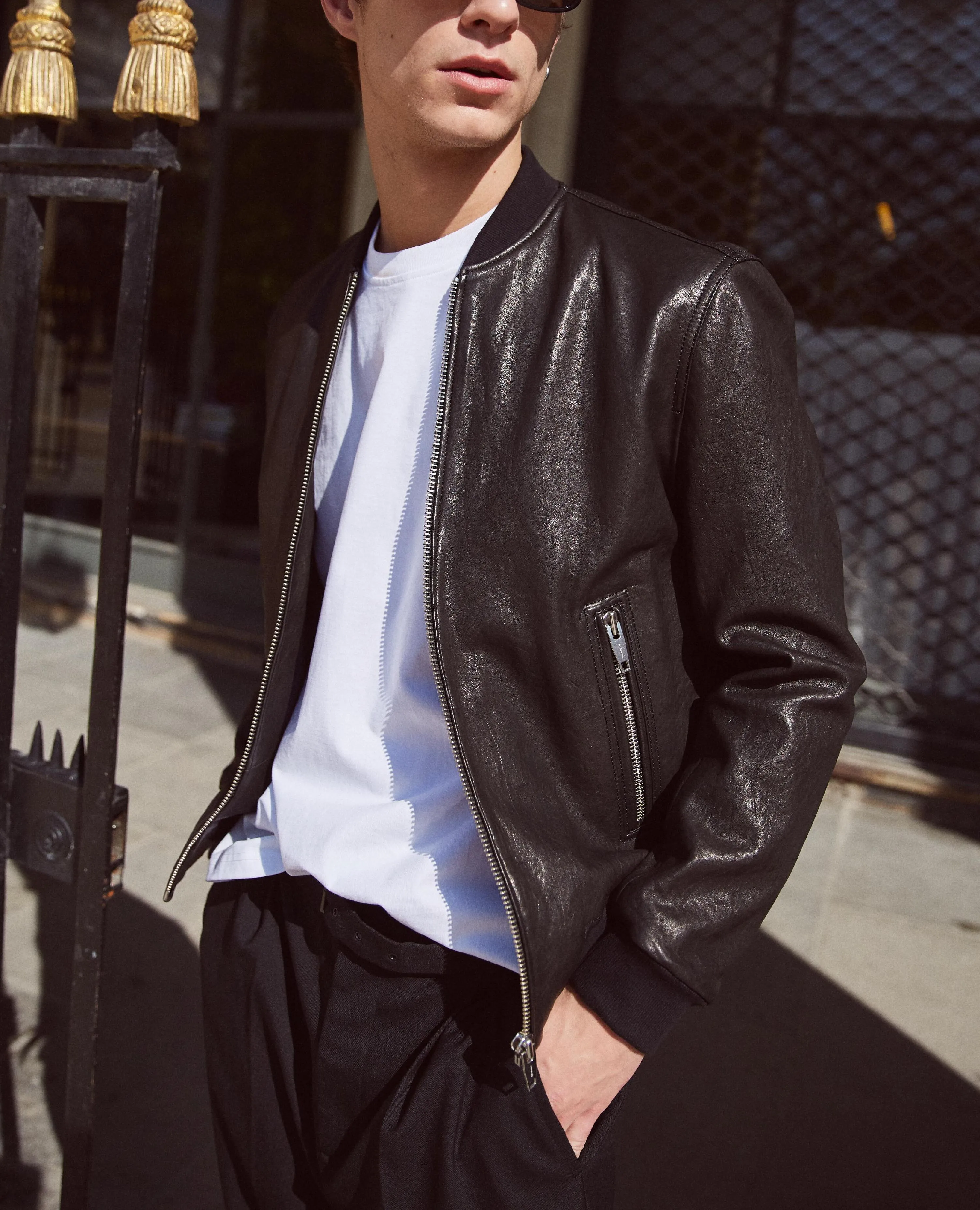 Blouson bomber en cuir noir col teddy