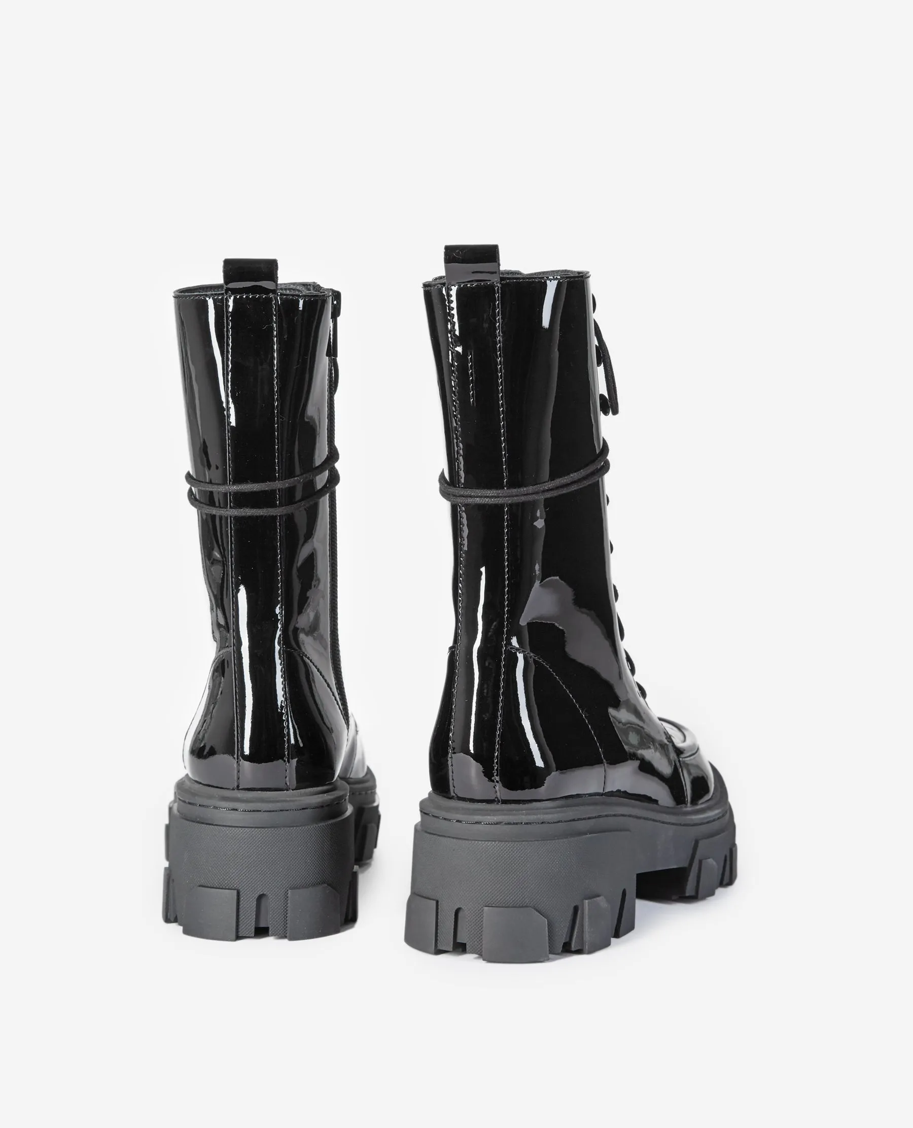 Boots cuir glacé noires à lacets