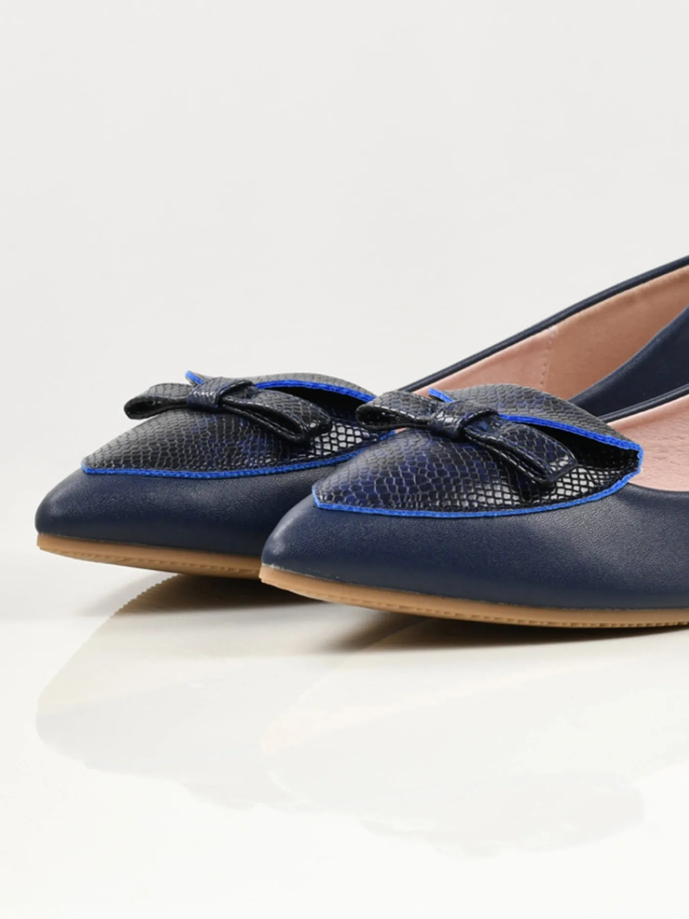 Bow Pumps - Blue