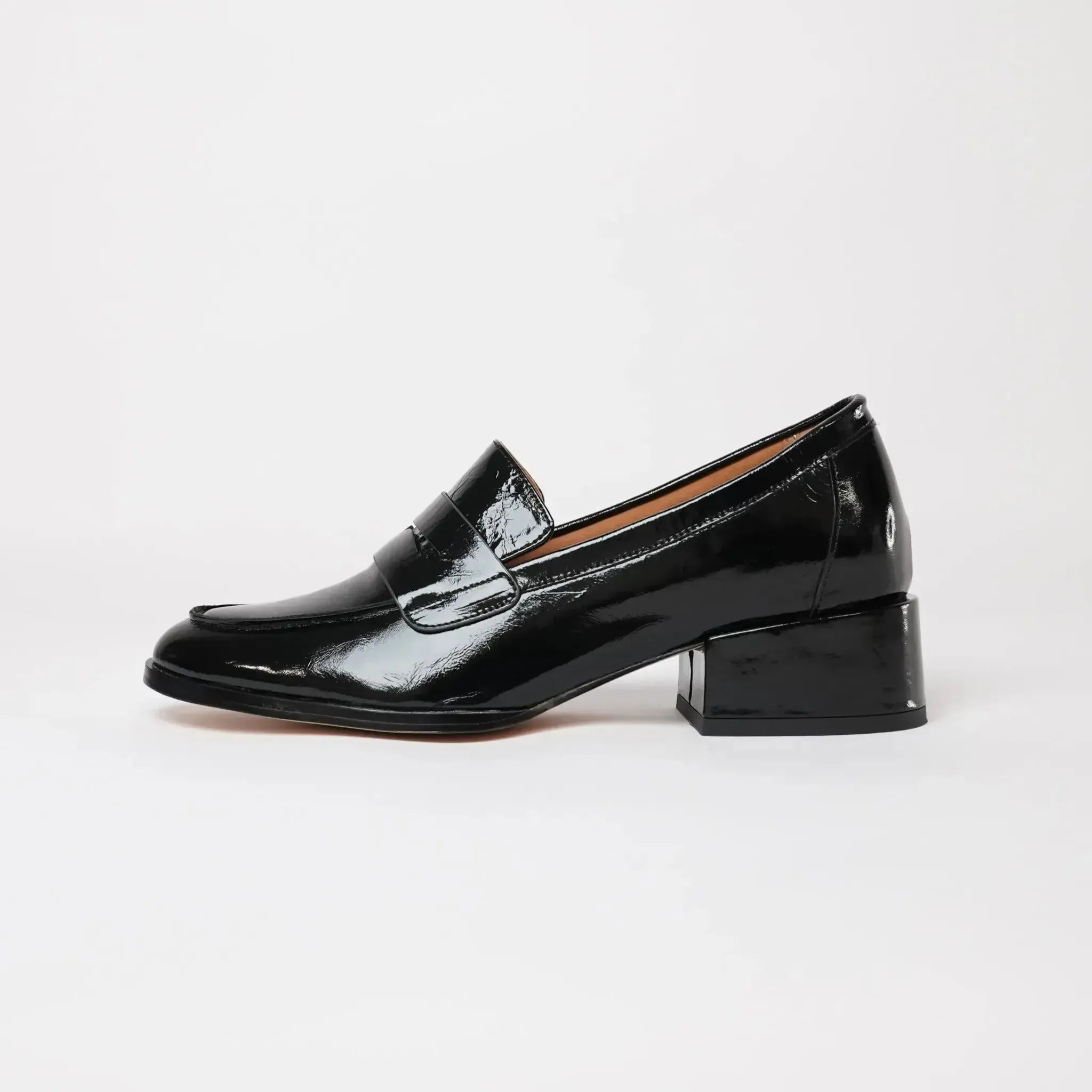 Cass Black Crinkle Loafers