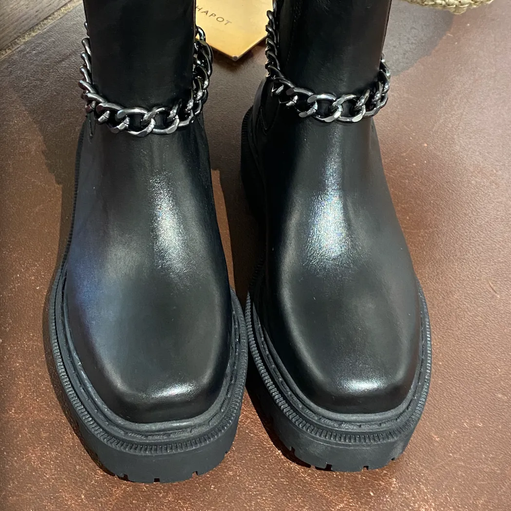 Chelsea Chain biker boots - back