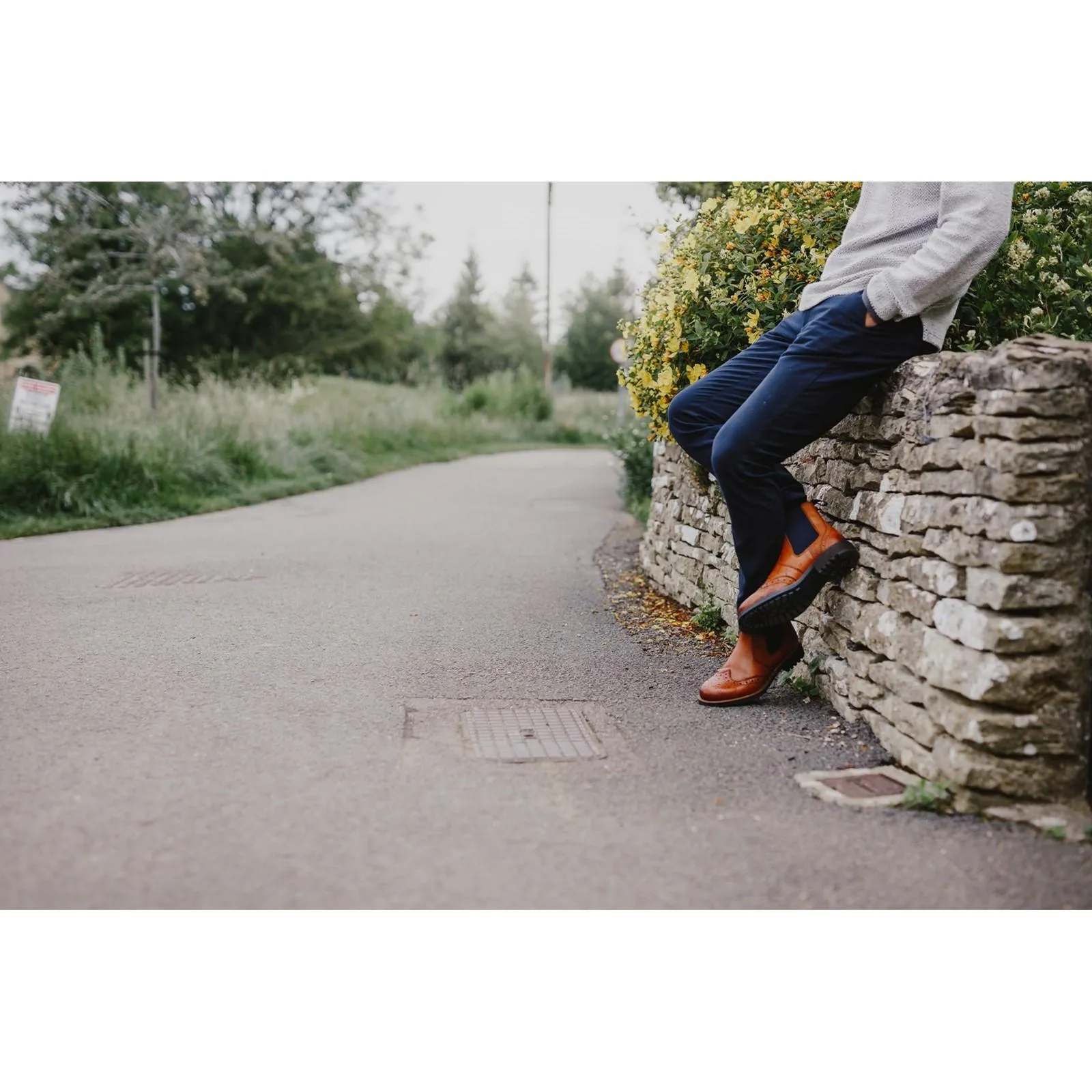 Cotswold Cirencester Chelsea Brogue Boots
