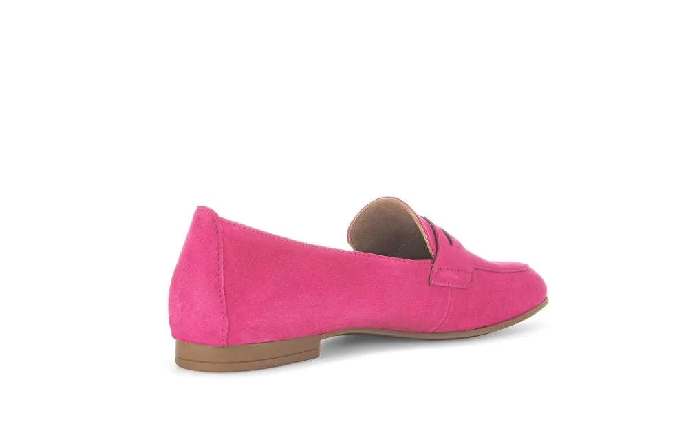 Gabor Fuchsia Penny Loafer |6521330