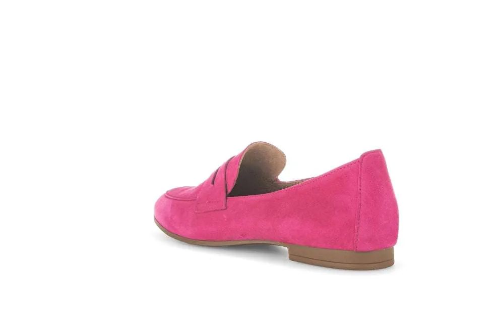 Gabor Fuchsia Penny Loafer |6521330