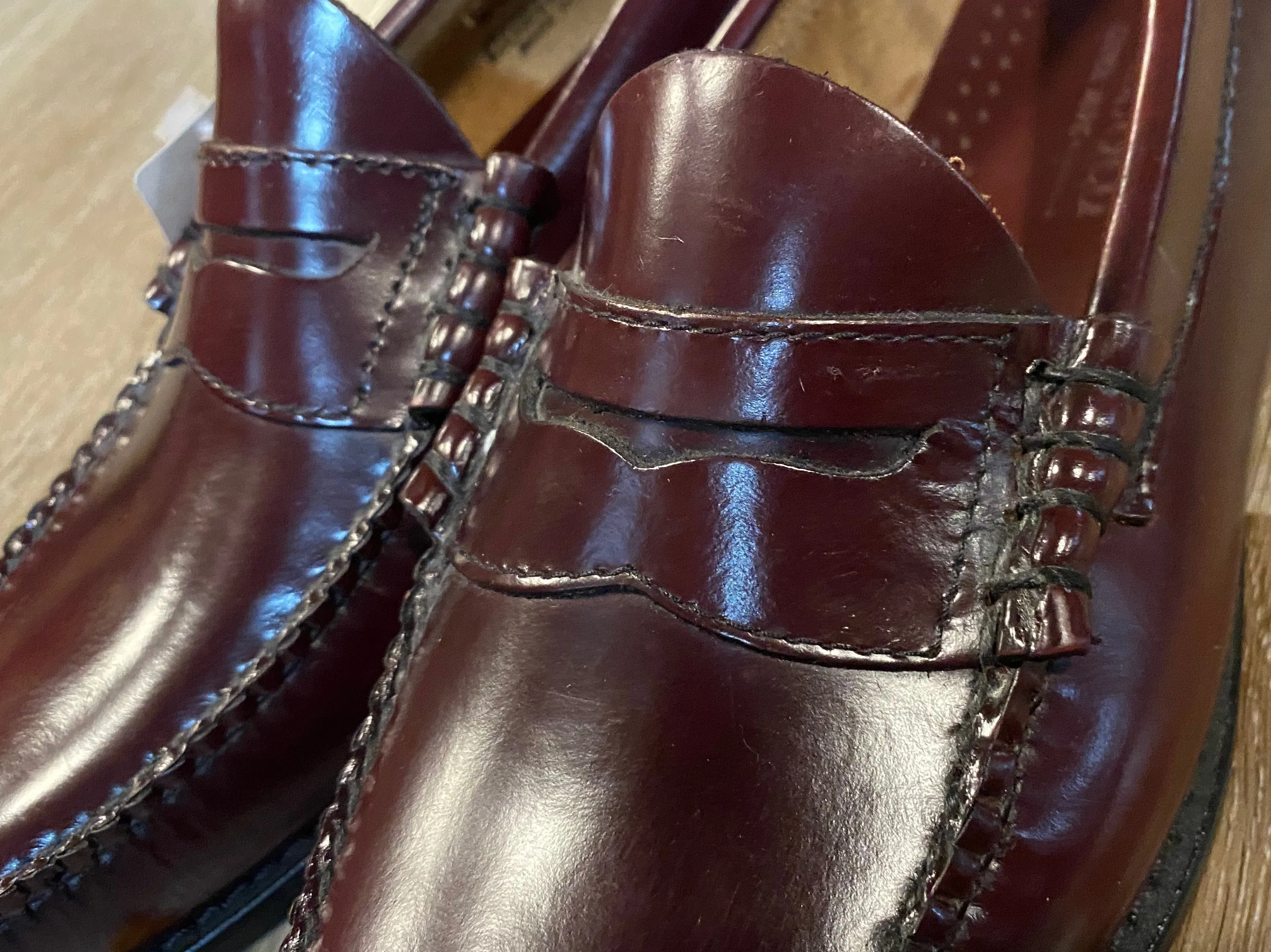 G.H Bass & Co Weejuns Loafer Shoes 8.5M 41/42 NWOT (El Salvador), SOLD