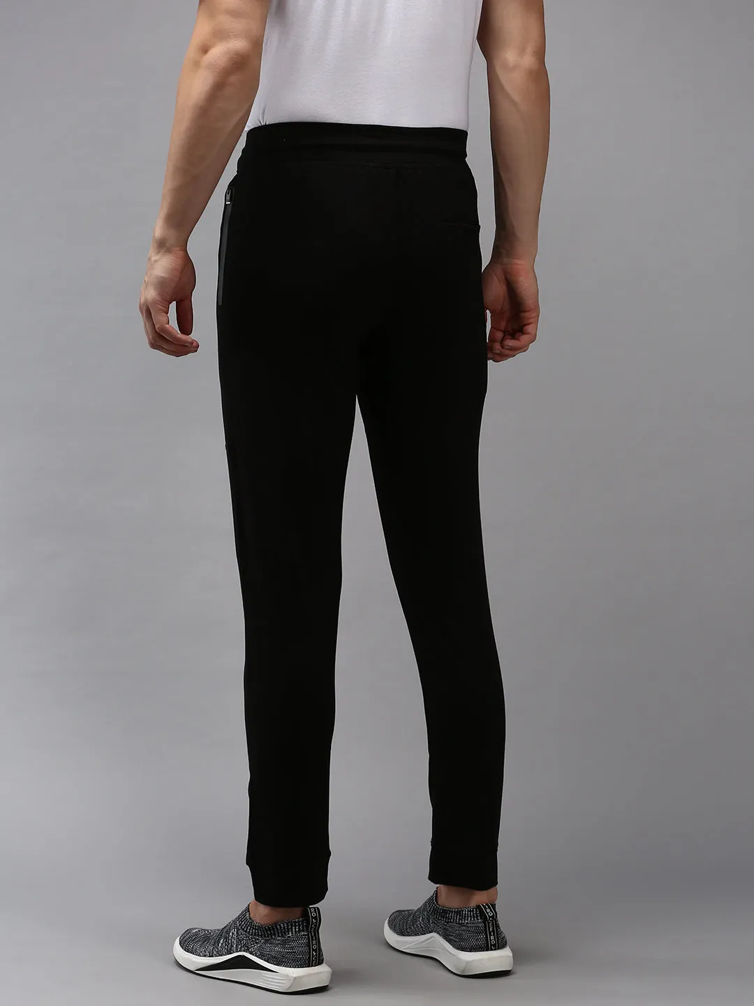 Men Black Solid  Track Pant
