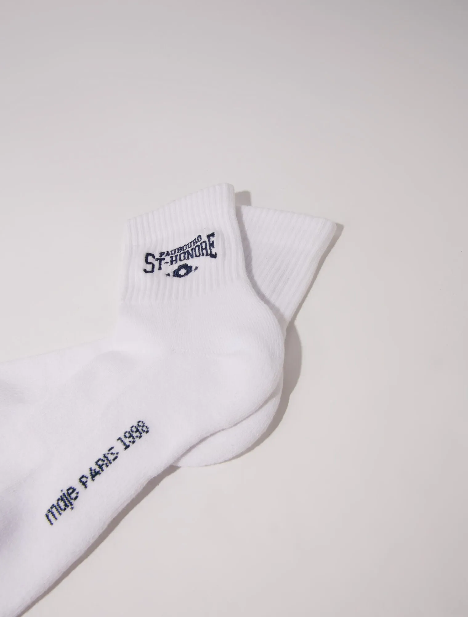 Saint Honoré embroidered socks